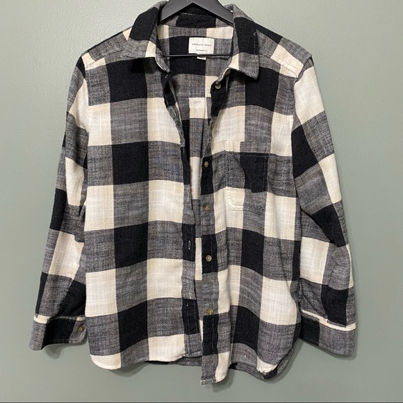 American Eagle Outfitters Tops - American Eagle Boyfriend Fit Plaid Shirt